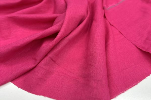 Лен с вискозой Фуксия